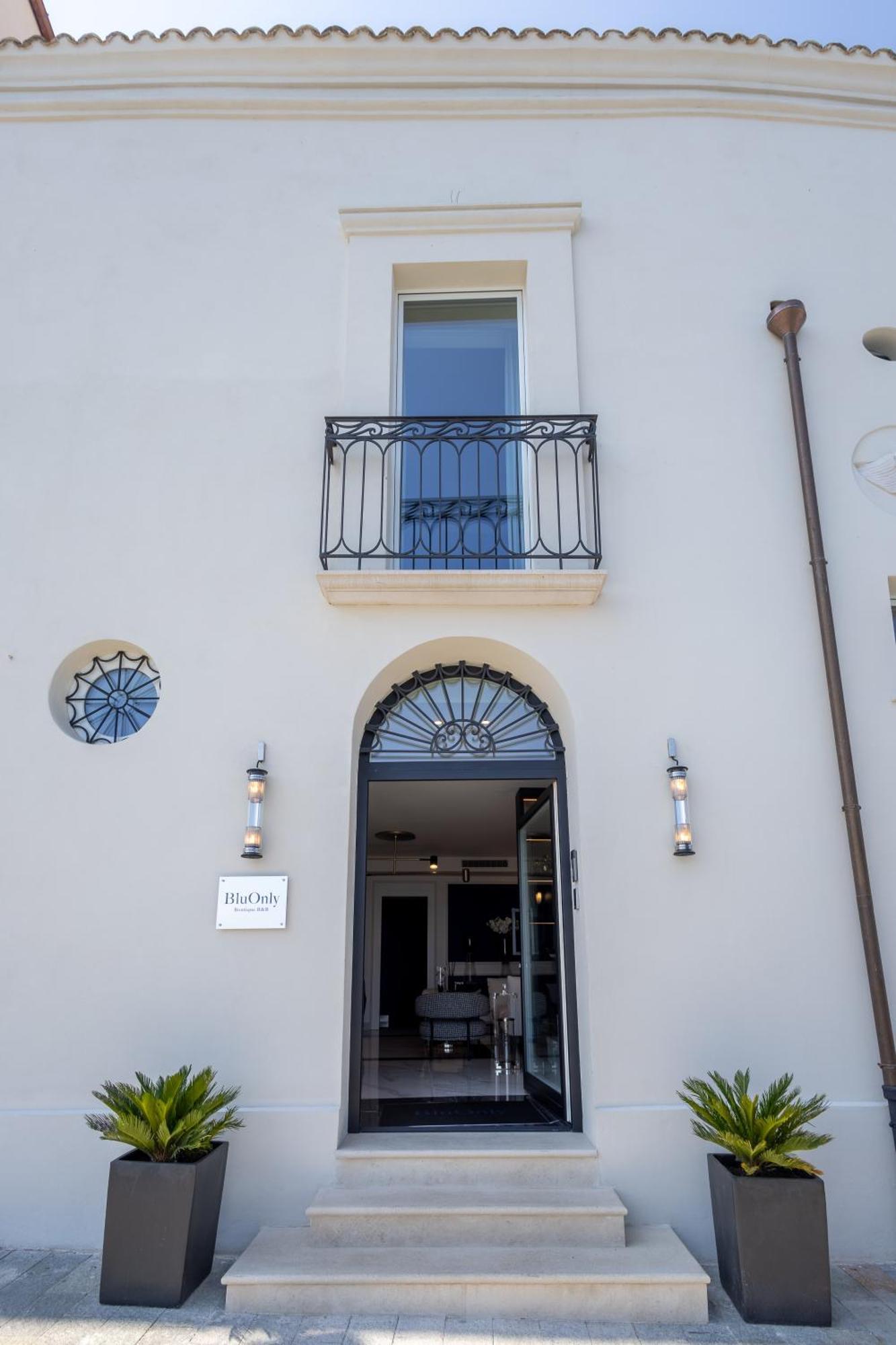 ואסטו Bluonly Boutique B&B מראה חיצוני תמונה